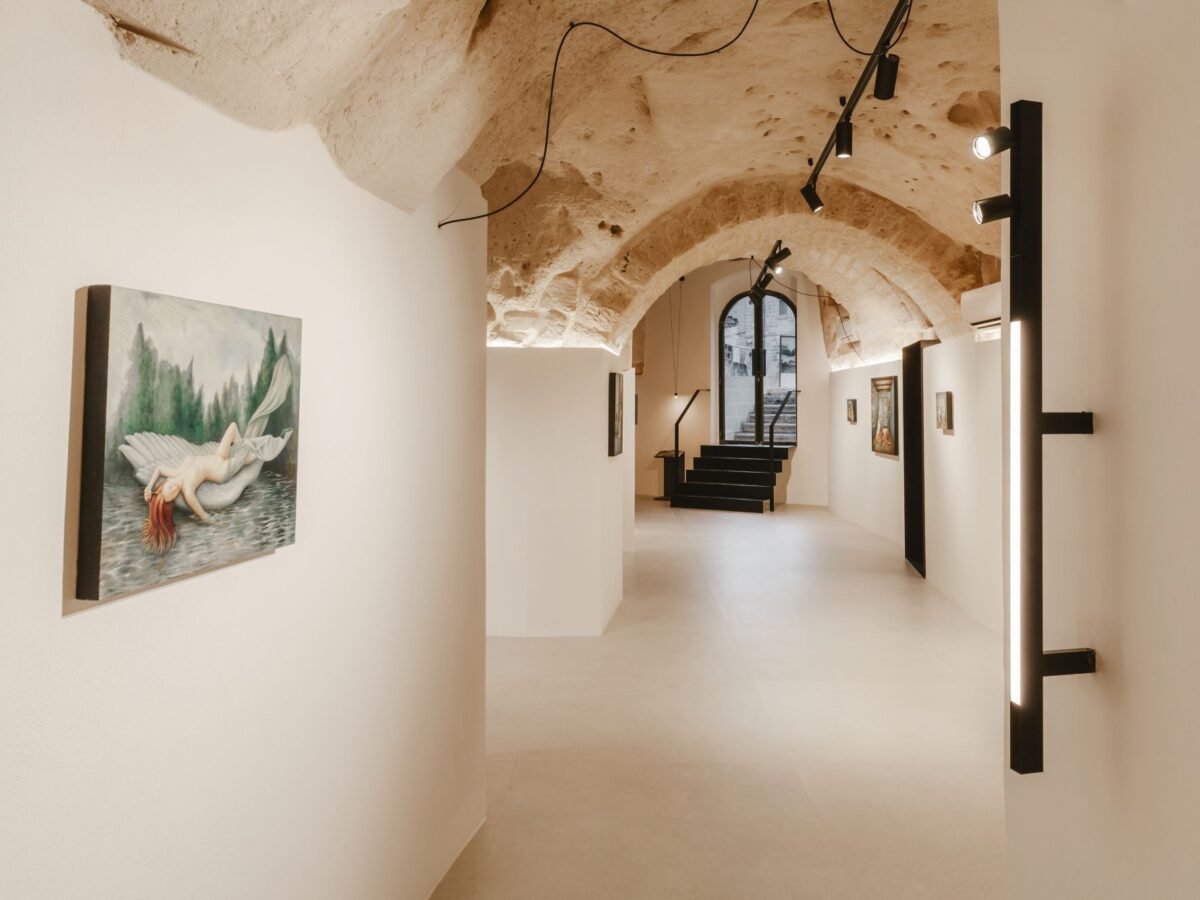 Momart Gallery
